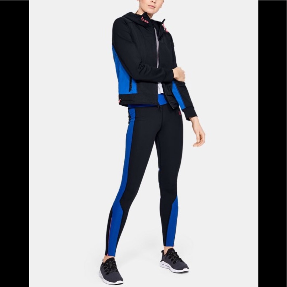 NWT under armour always on recovery jacket size m